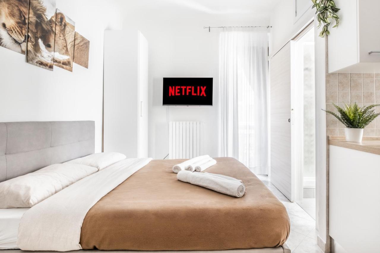 Appartement Pretty House Navigli-Duomo Netflix & Design à Milan Extérieur photo